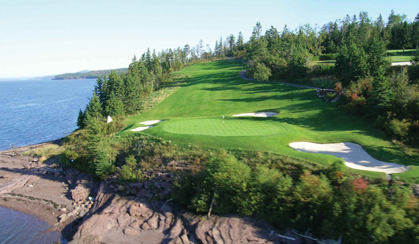 Aerial view of the  Algonquin Golf Course.